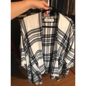Abercrombie & Fitch poncho